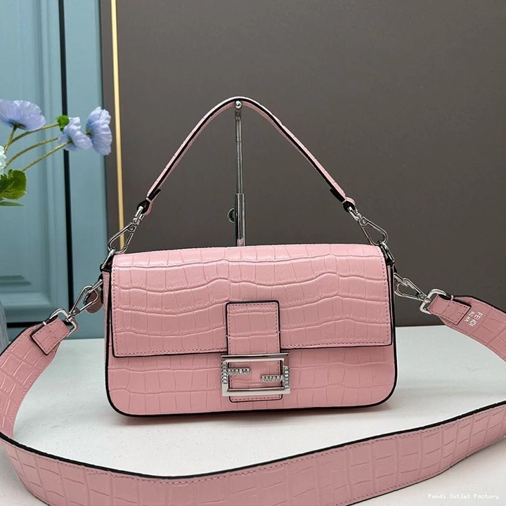 HOT Baguette Fendi Re-Edition In Medium Bag Pink Crocodile Leather 0724